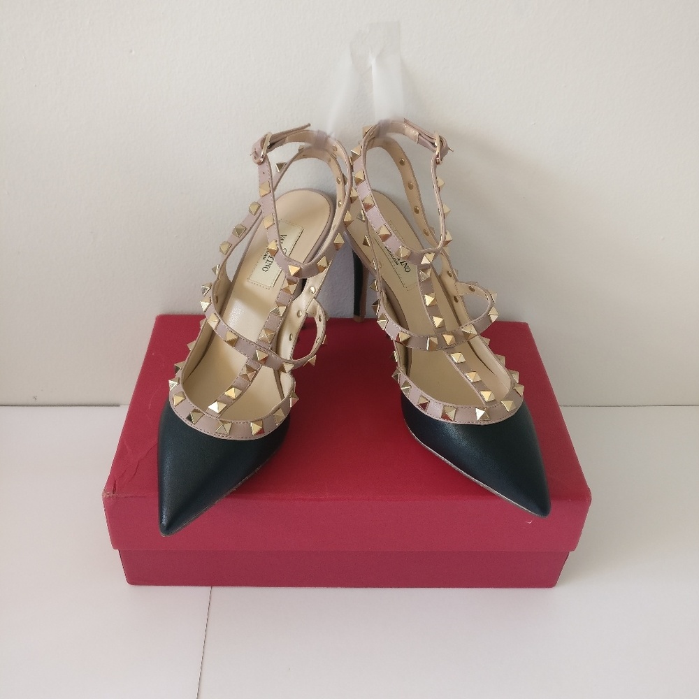 Black Rockstud Ankle Strap Pump Heels 100mm (Sz 7)